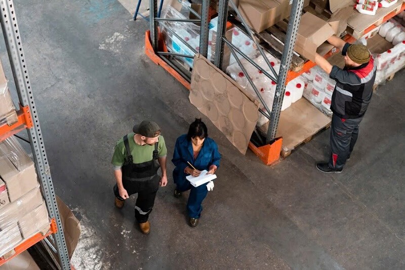 The Role of Warehouse Workers in the Supply Chain